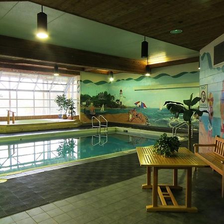 French Village Riverside Resort And Conference Centre מראה חיצוני תמונה